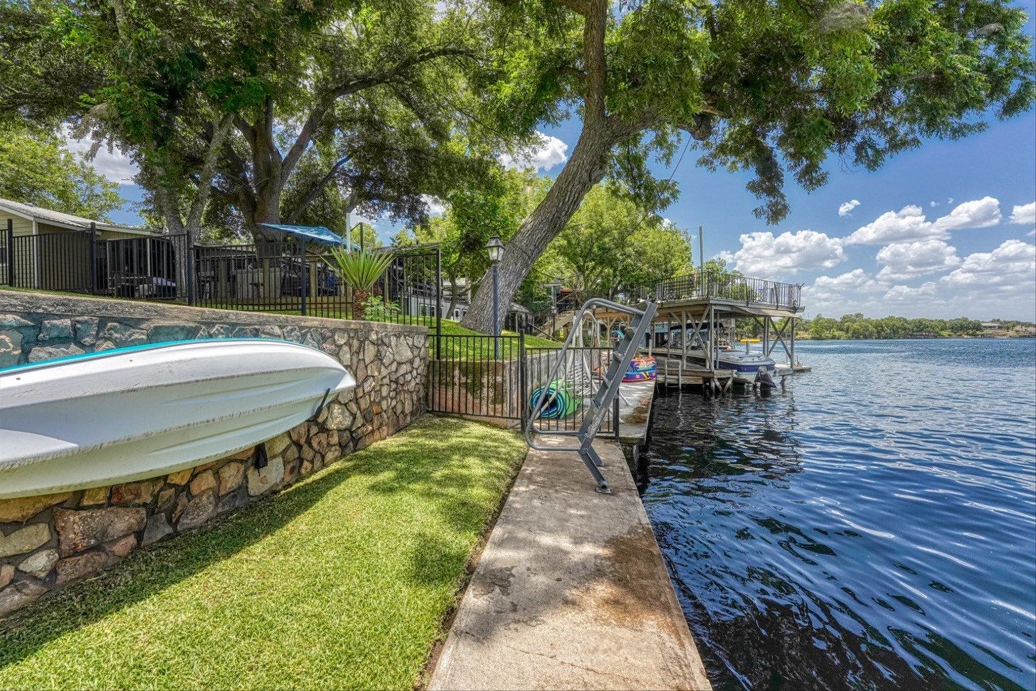 1304 S Lakeside Dr.