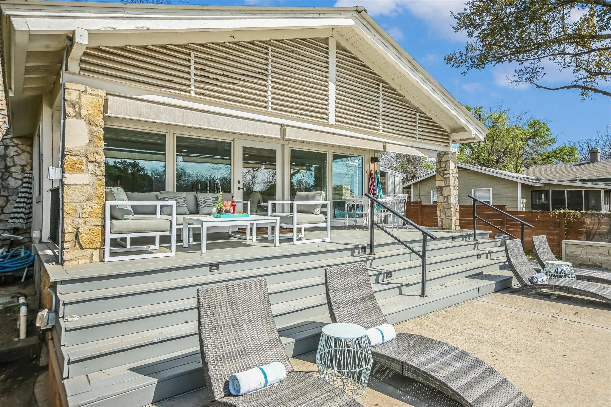 1304 S Lakeside Dr.