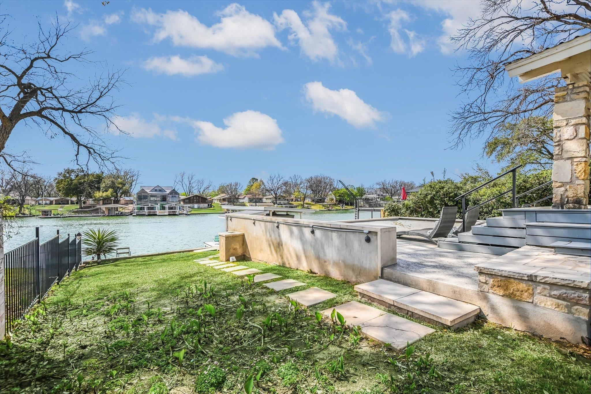 1304 S Lakeside Dr.