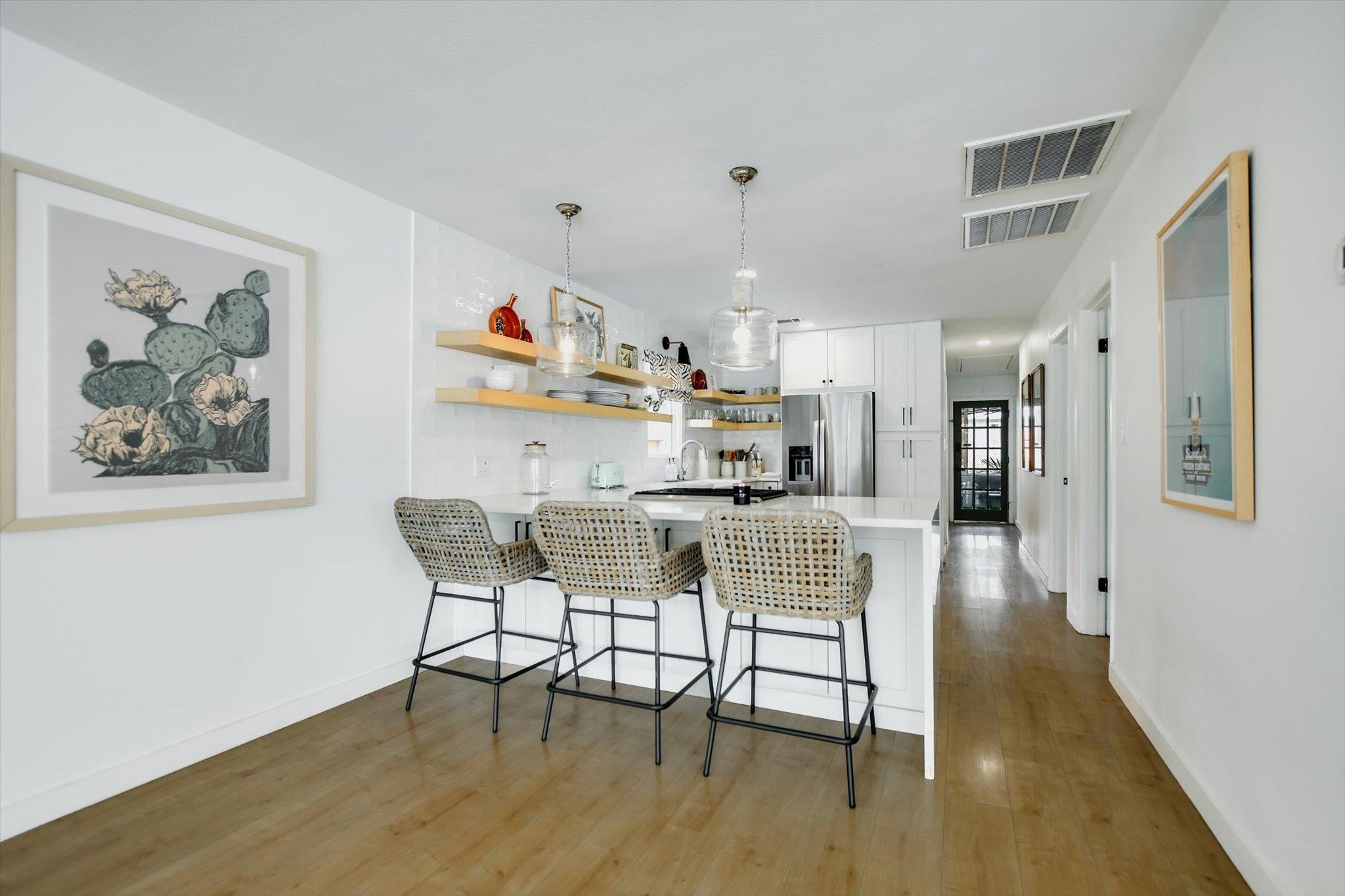 1304 S Lakeside Dr.