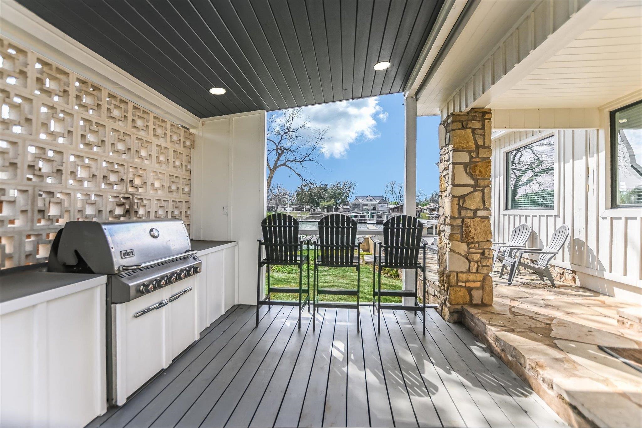1304 S Lakeside Dr.