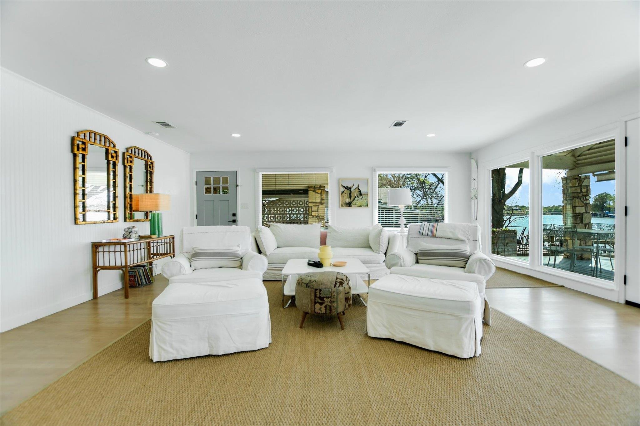 1304 S Lakeside Dr.