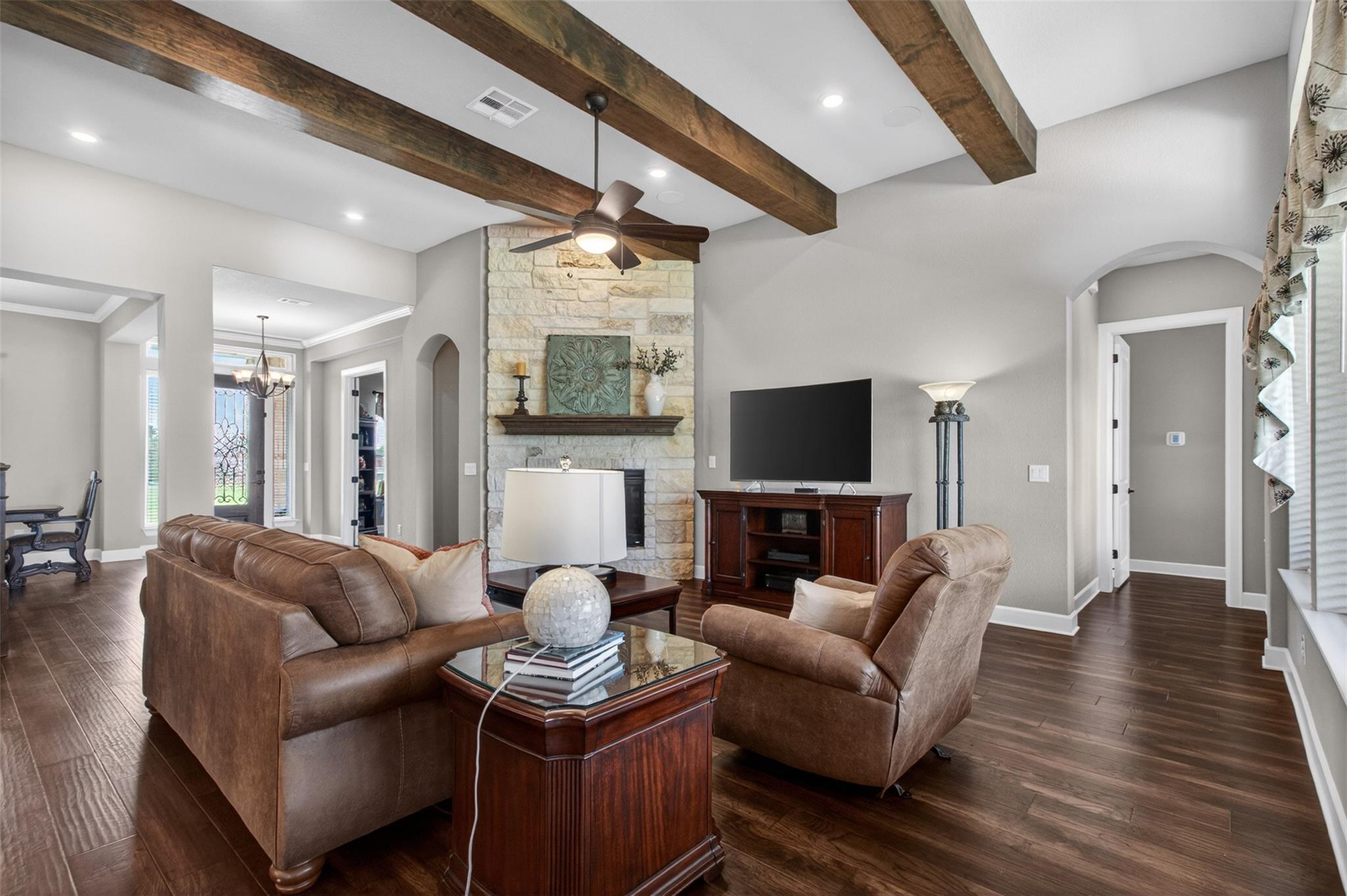 104 Far Meadow DR