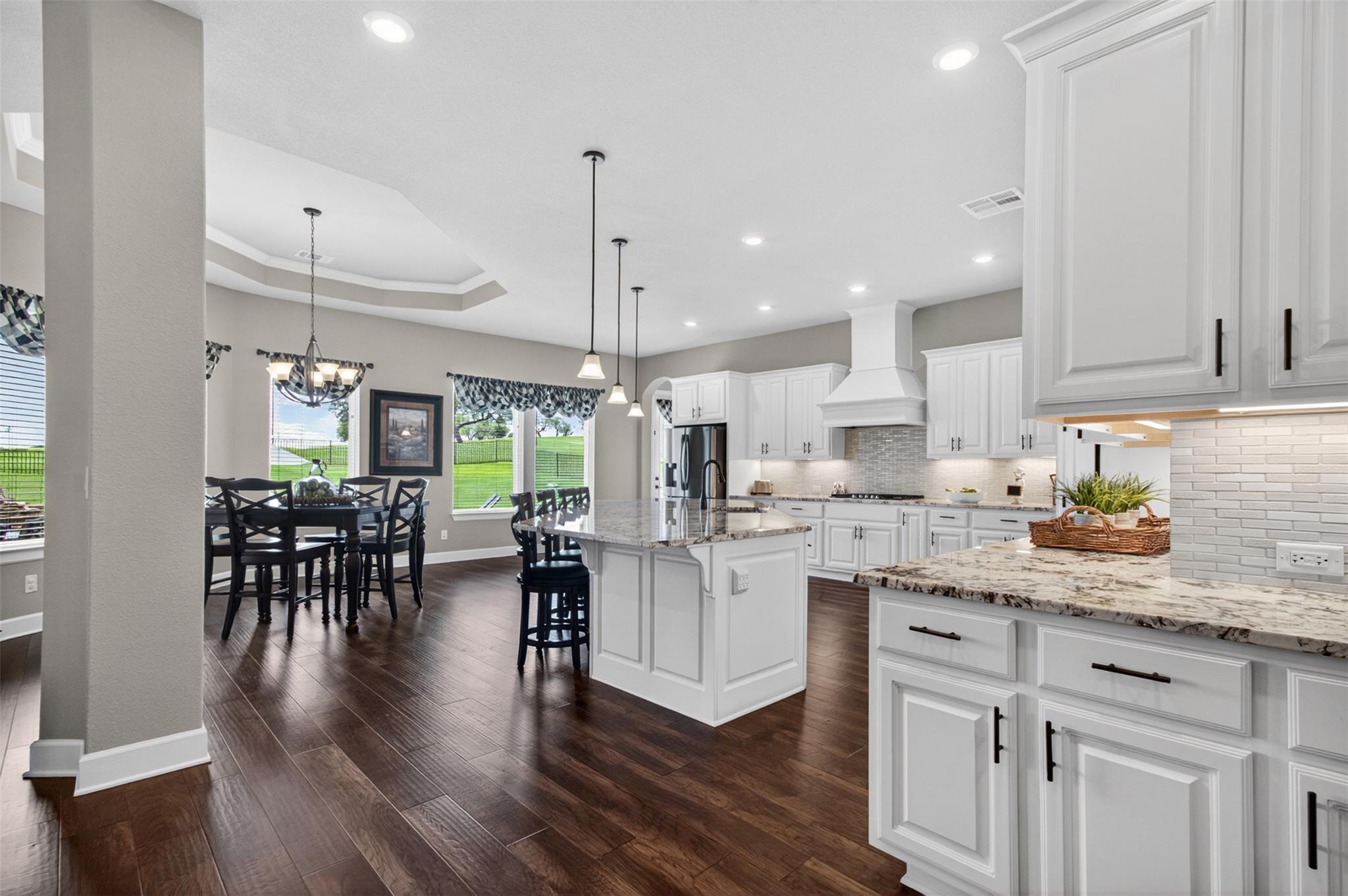 104 Far Meadow DR