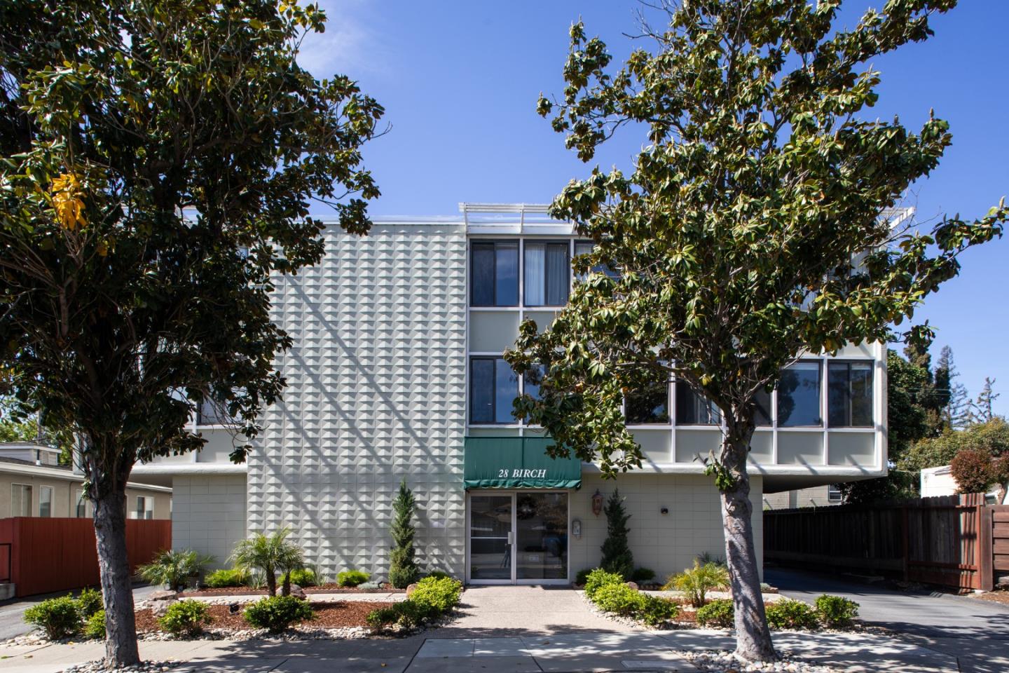 28 Birch Street