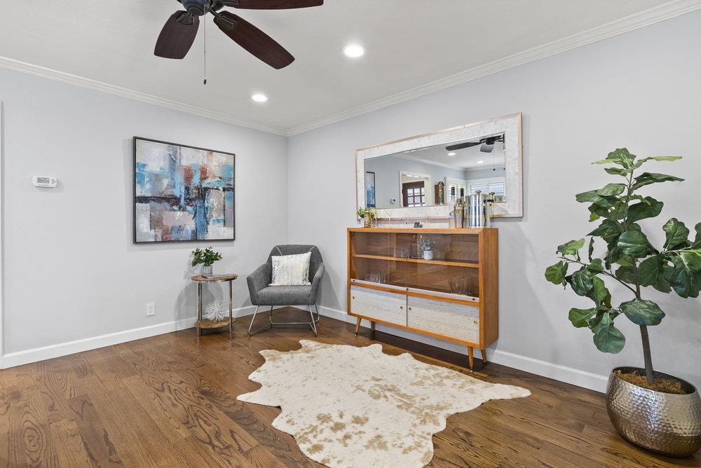 1510 Kentfield AVE