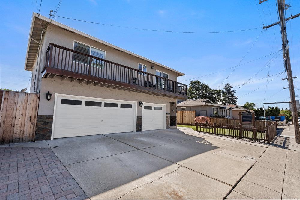 1510 Kentfield AVE