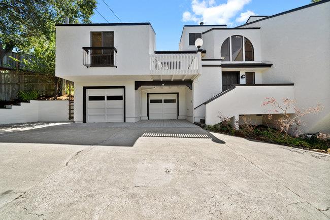 7 Lyndhurst CT