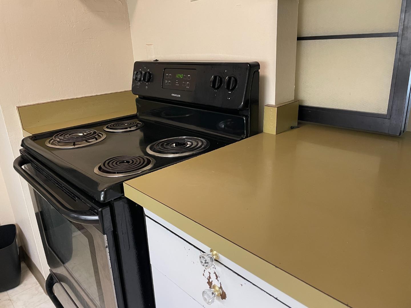 400 Davey Glen RD 4426