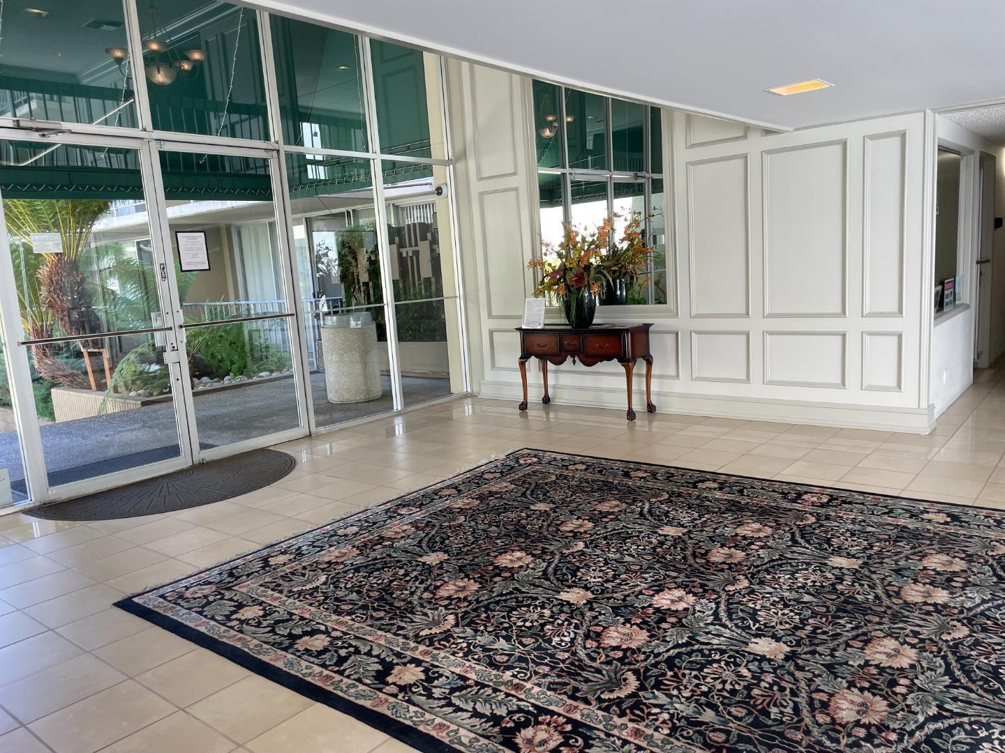 400 Davey Glen RD 4426