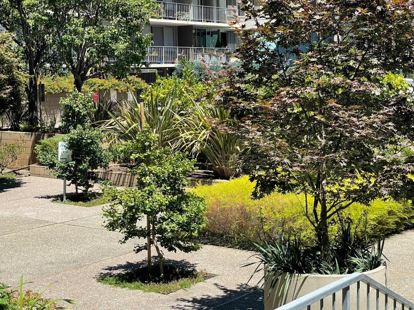 400 Davey Glen RD 4426