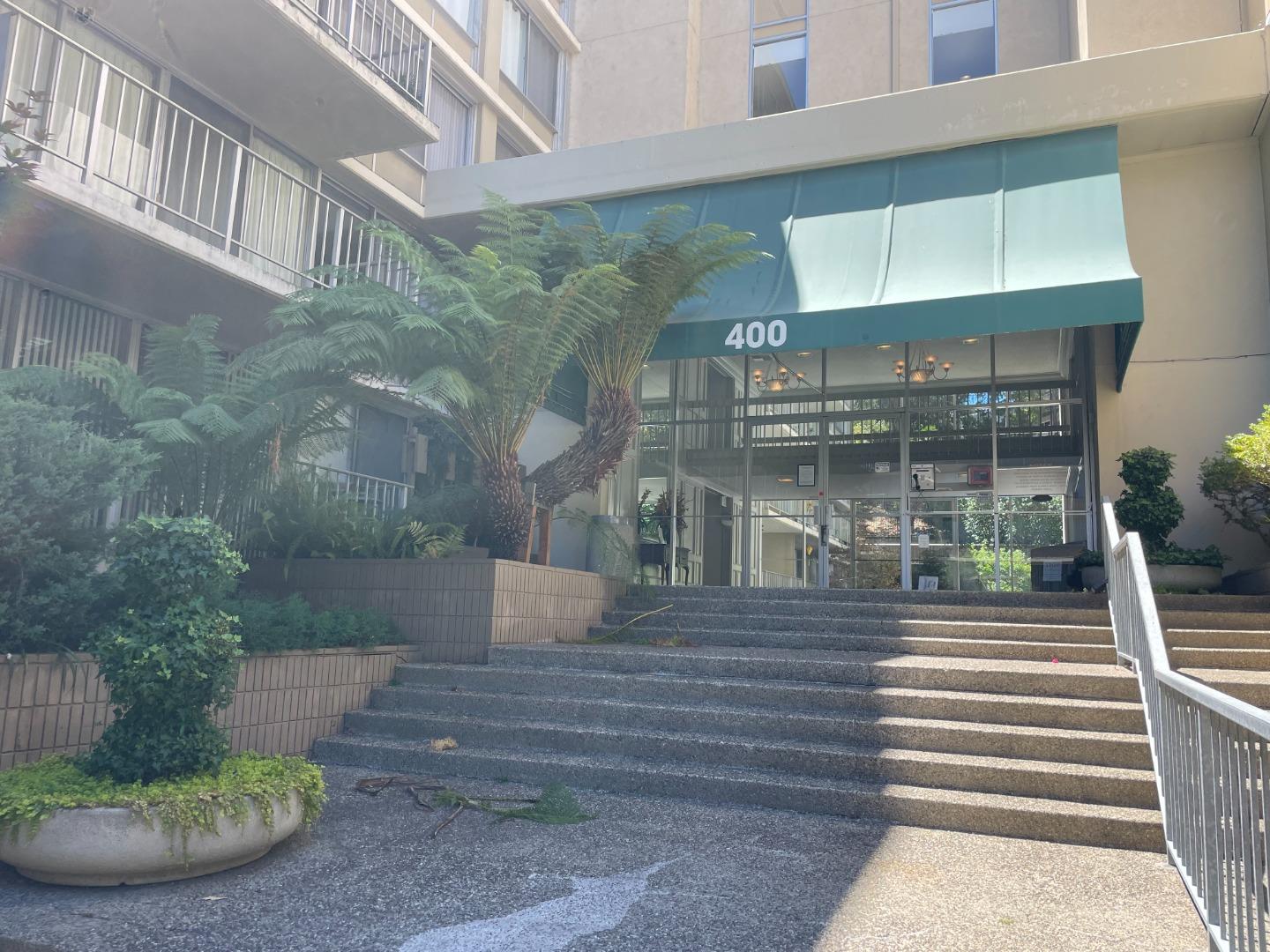 400 Davey Glen RD 4426