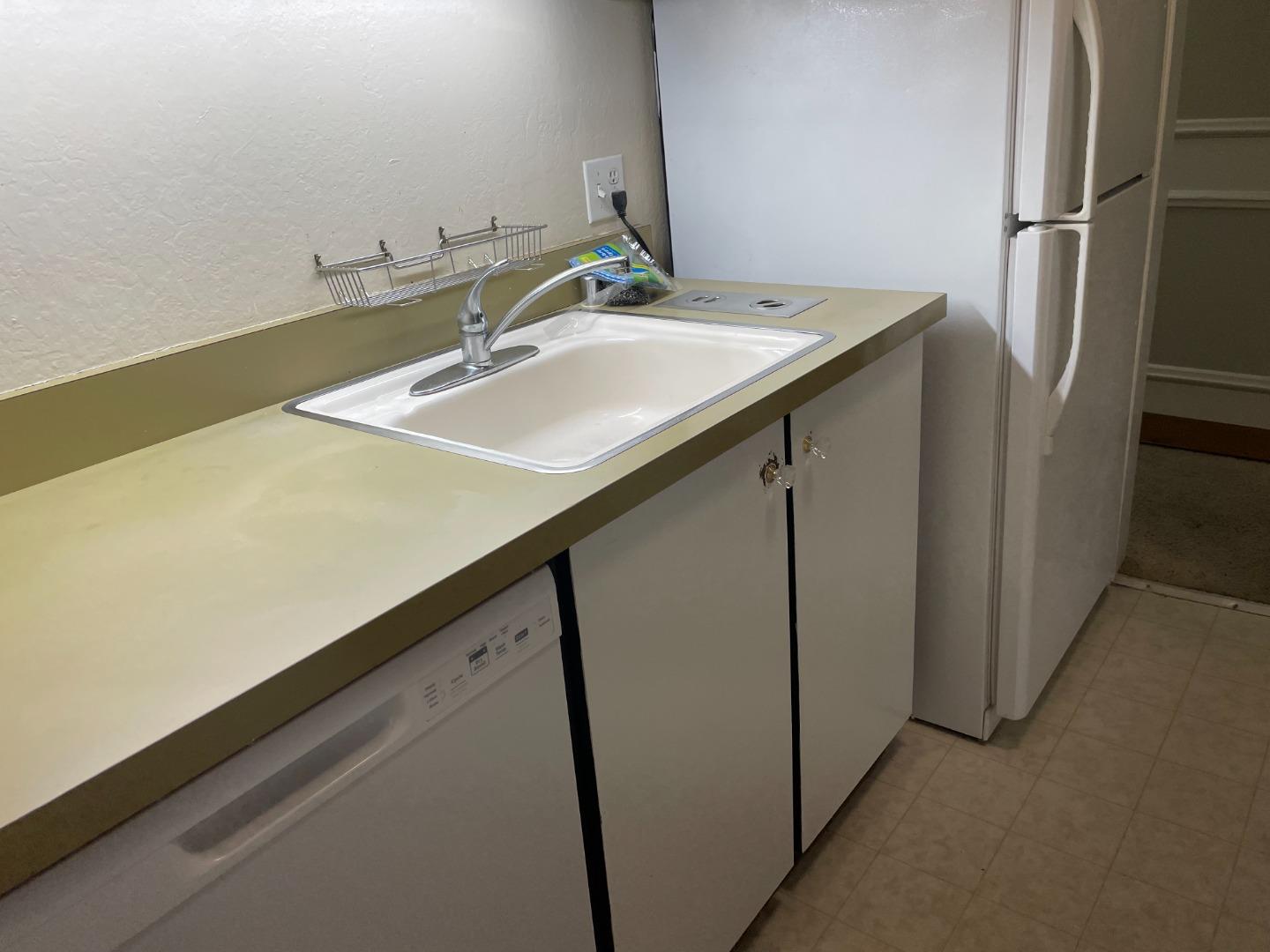 400 Davey Glen RD 4426