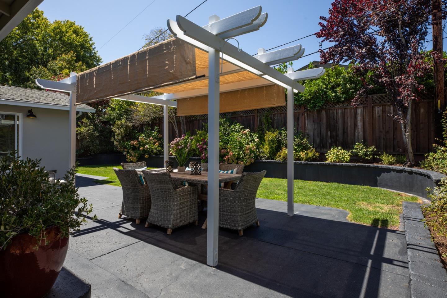 1548 Granger WAY