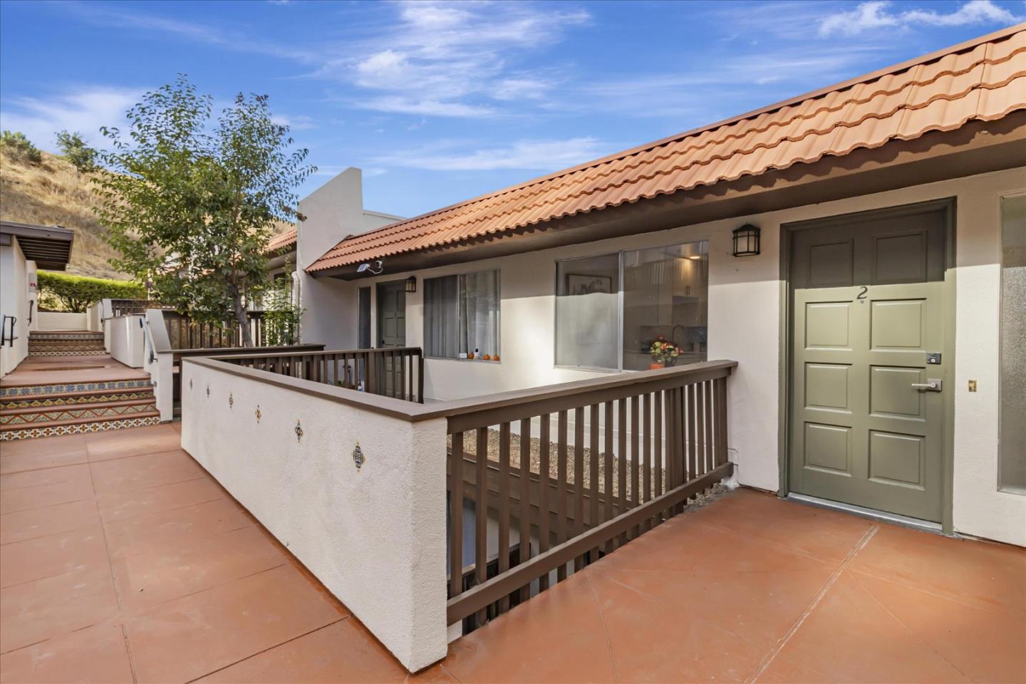 4074 Farm Hill Boulevard 2