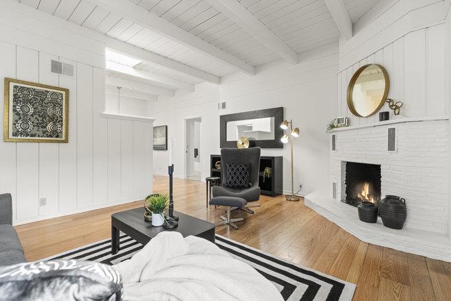 1032 Berkeley AVE