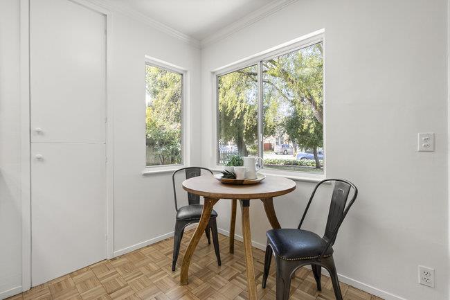1032 Berkeley AVE