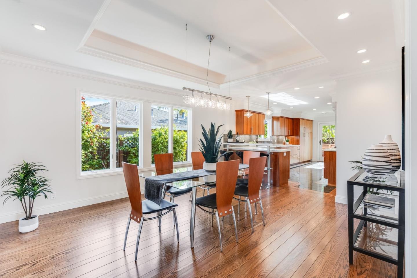 213 Garnet AVE