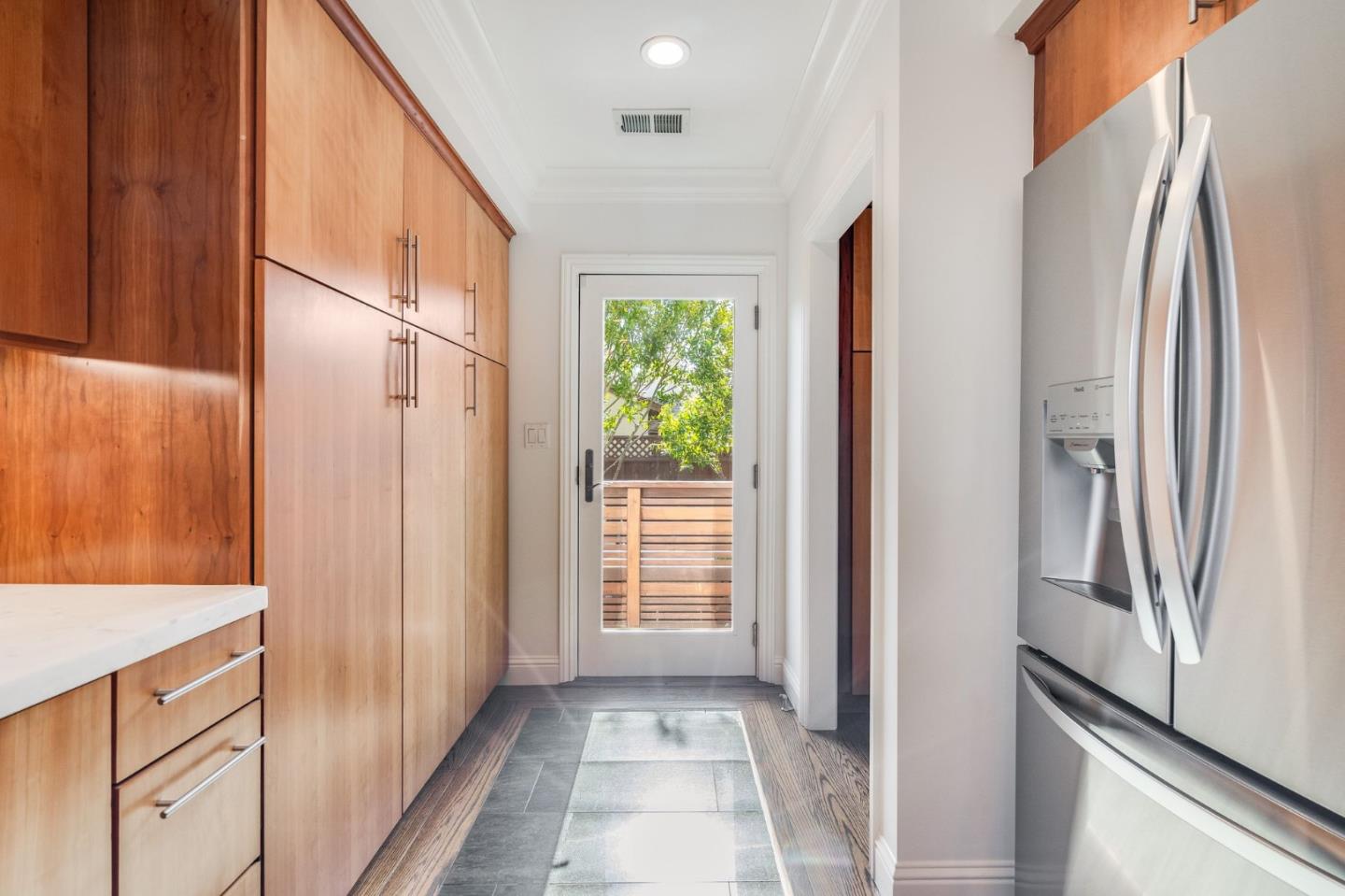 213 Garnet AVE