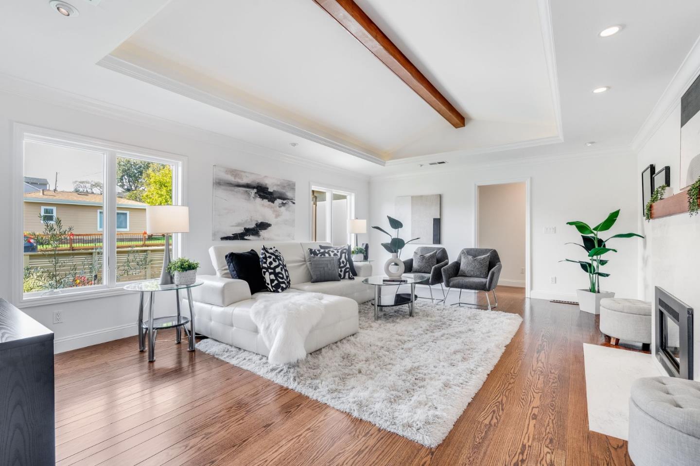 213 Garnet AVE