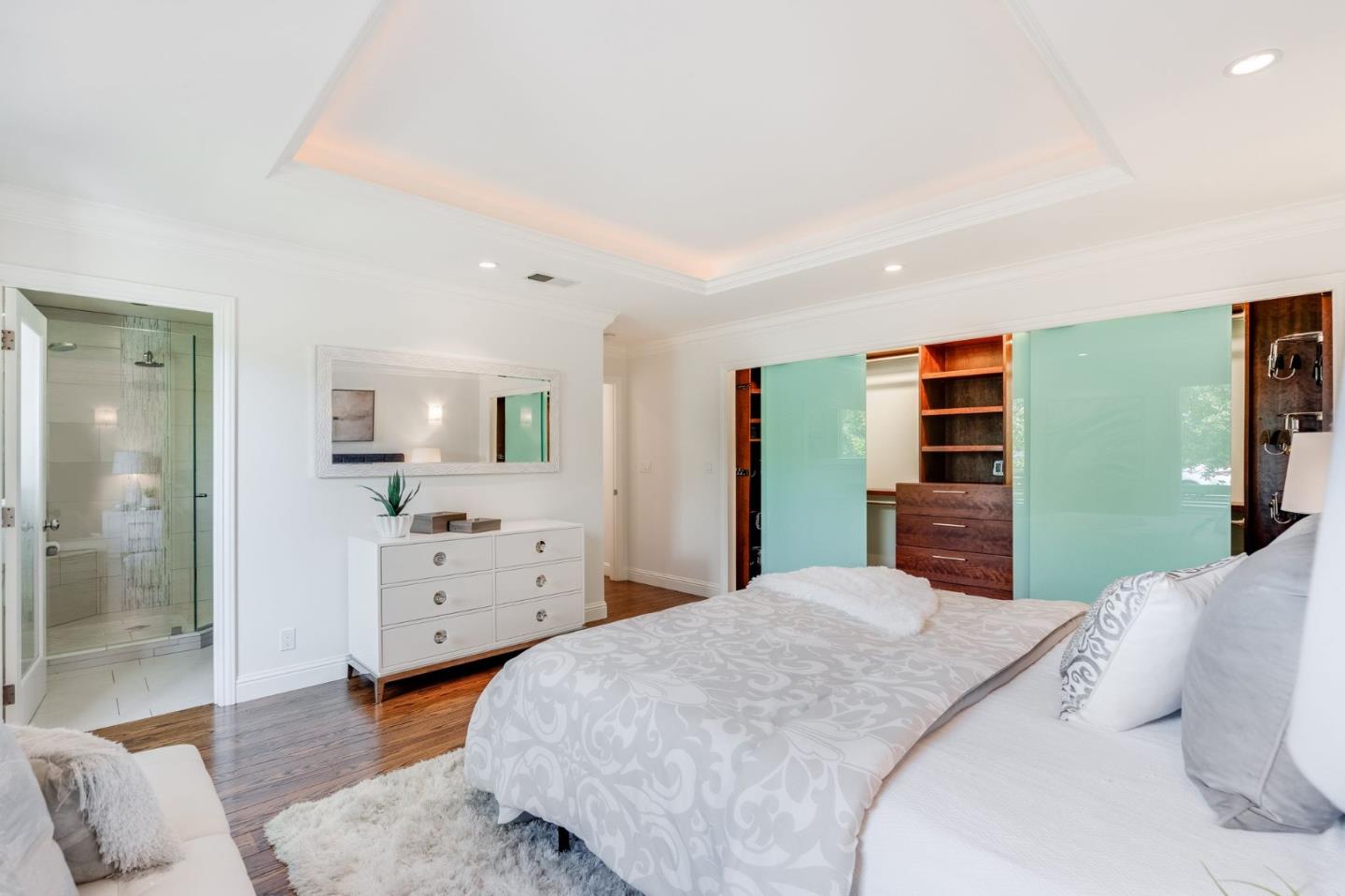213 Garnet AVE