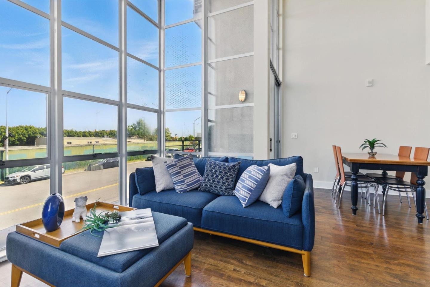 1000 Pennsylvania AVE 7