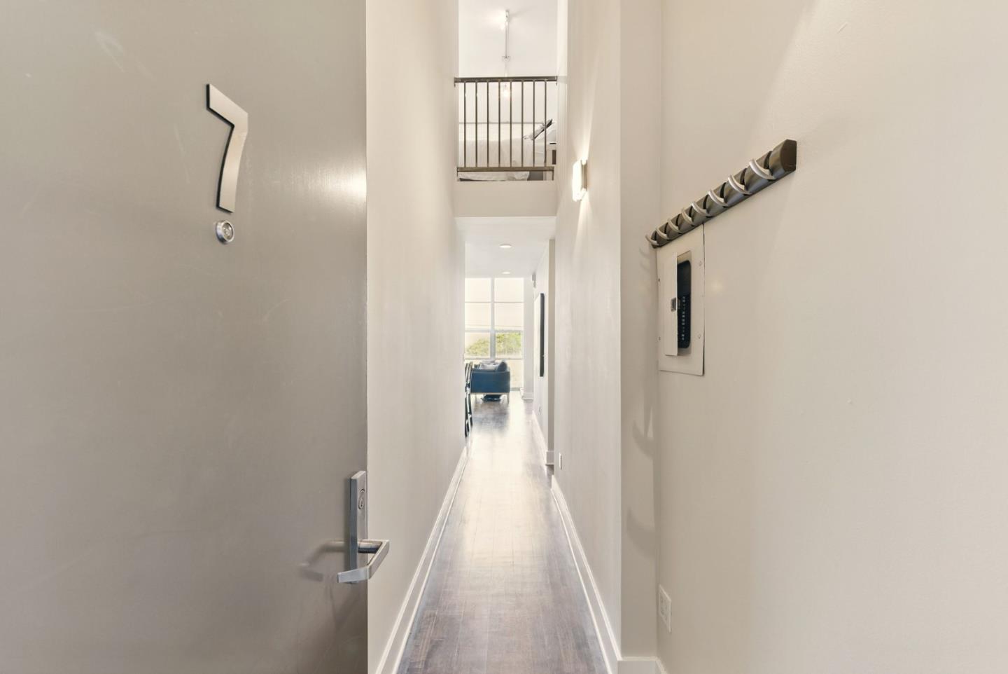 1000 Pennsylvania AVE 7