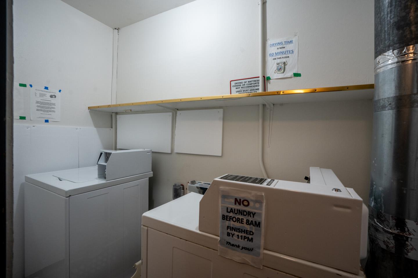 222 Laurel Street 211