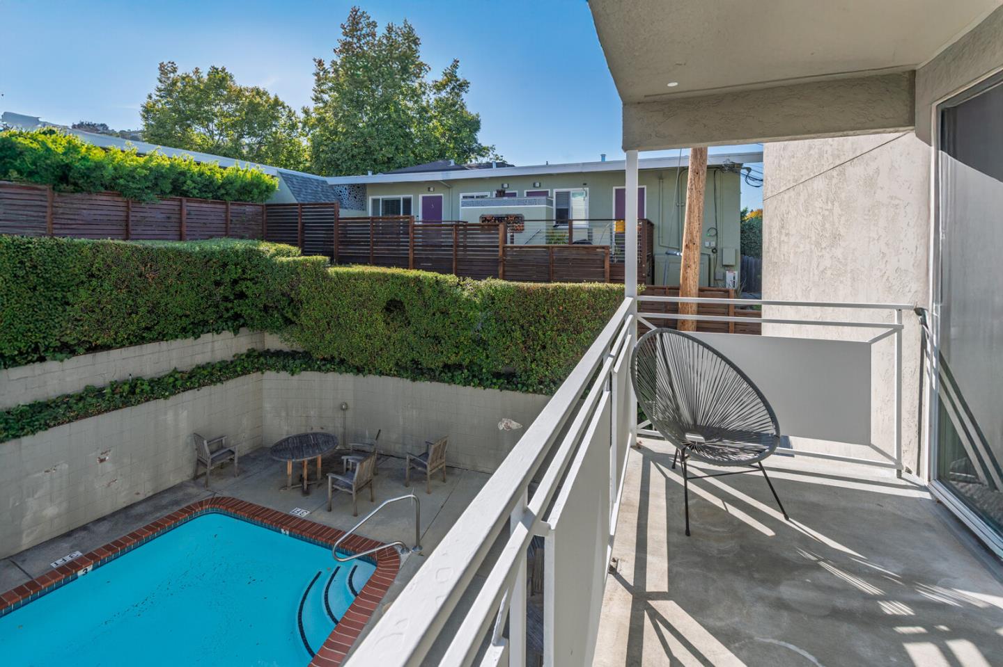 222 Laurel Street 211