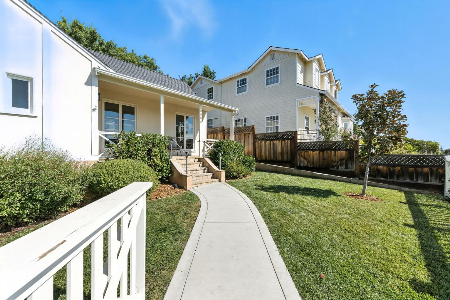 1968 Arroyo Avenue