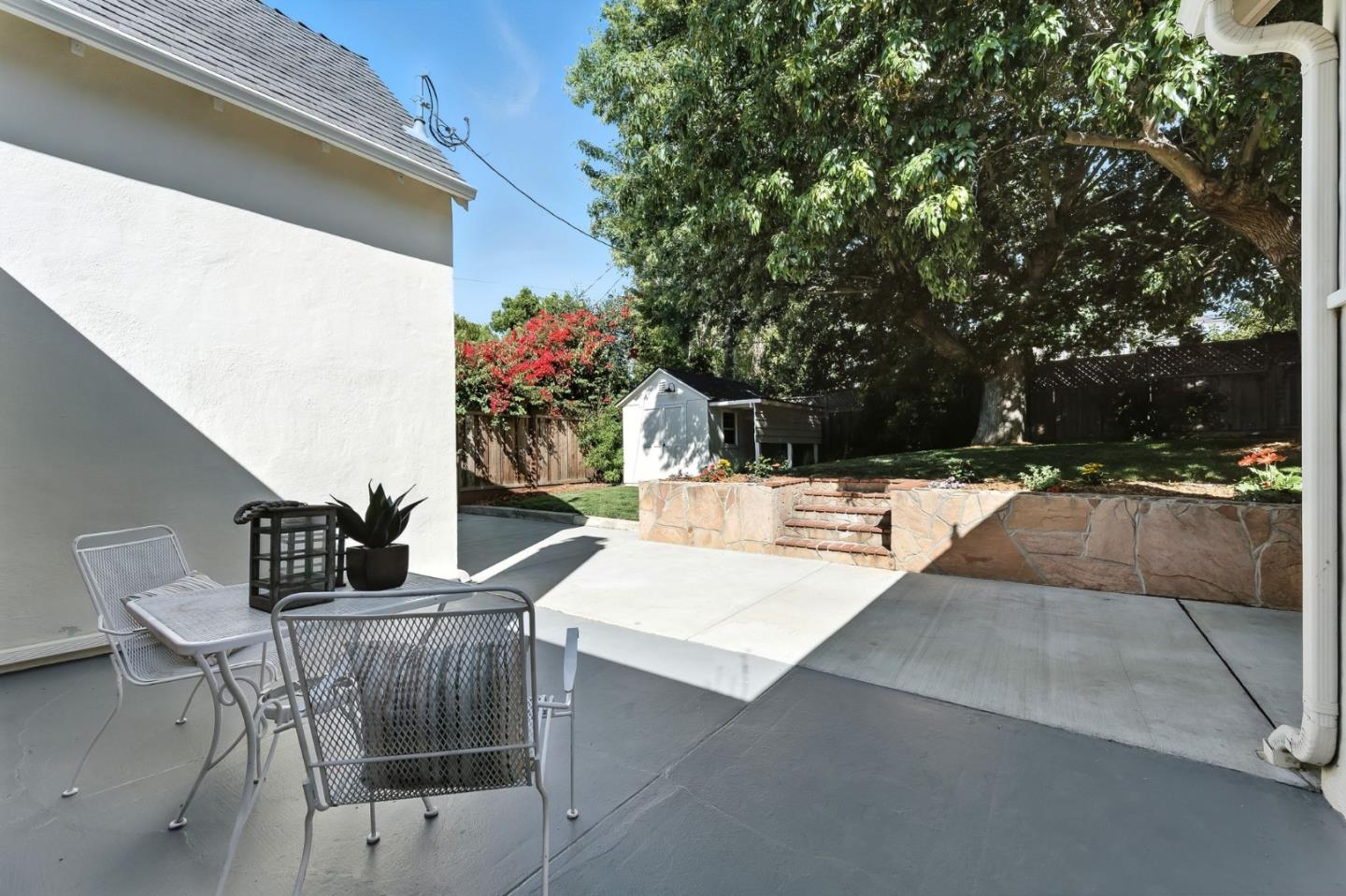 1968 Arroyo Avenue