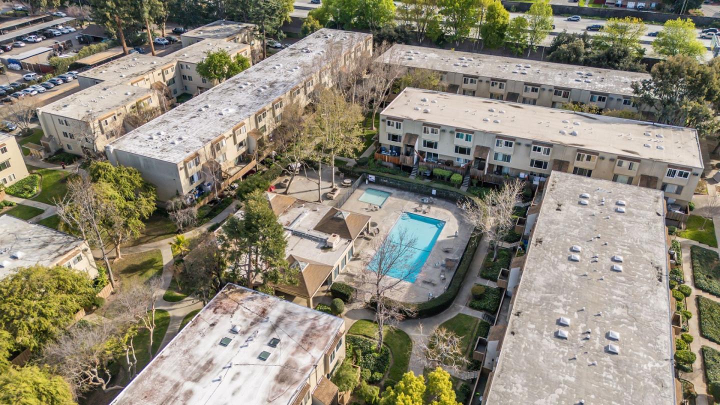 4425 Norwalk Drive 29