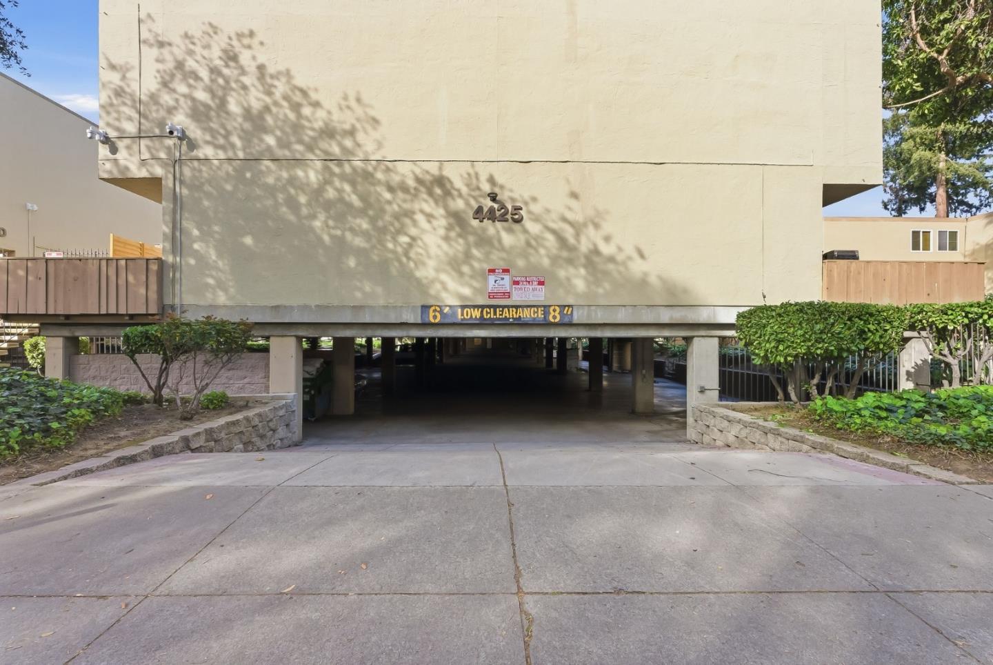 4425 Norwalk Drive 29