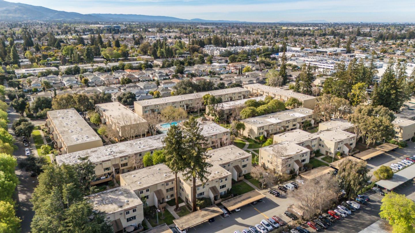 4425 Norwalk Drive 29