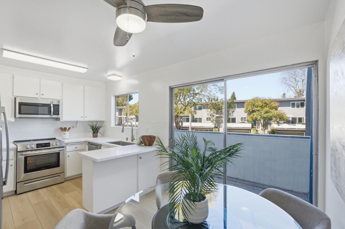 315 Carlos Avenue