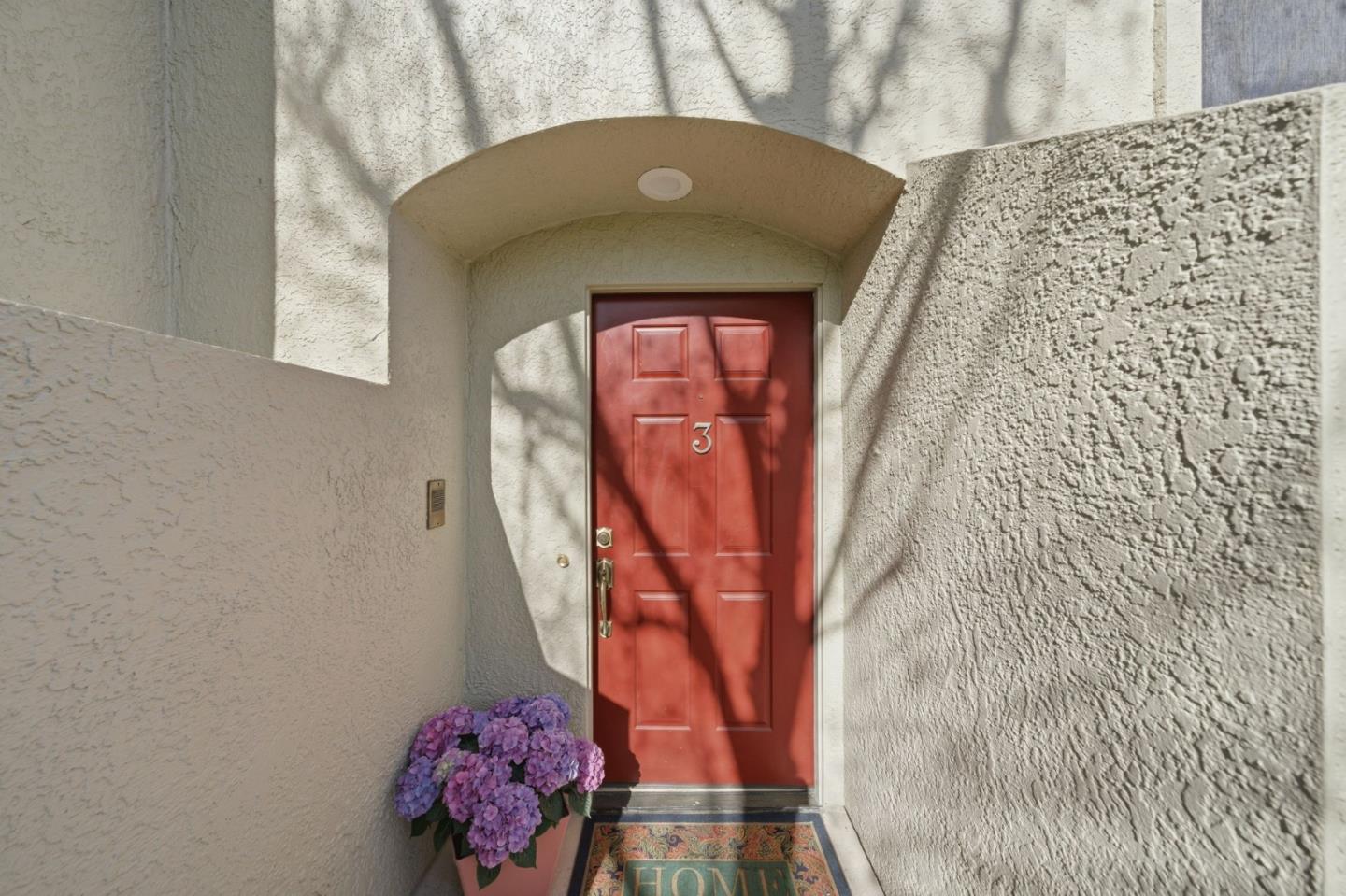 3030 Lakemont Drive 3