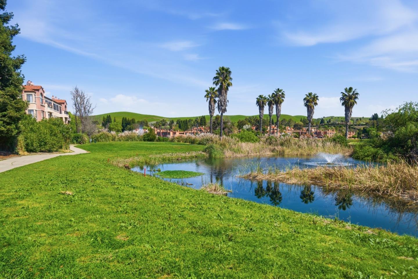 3030 Lakemont Drive 3