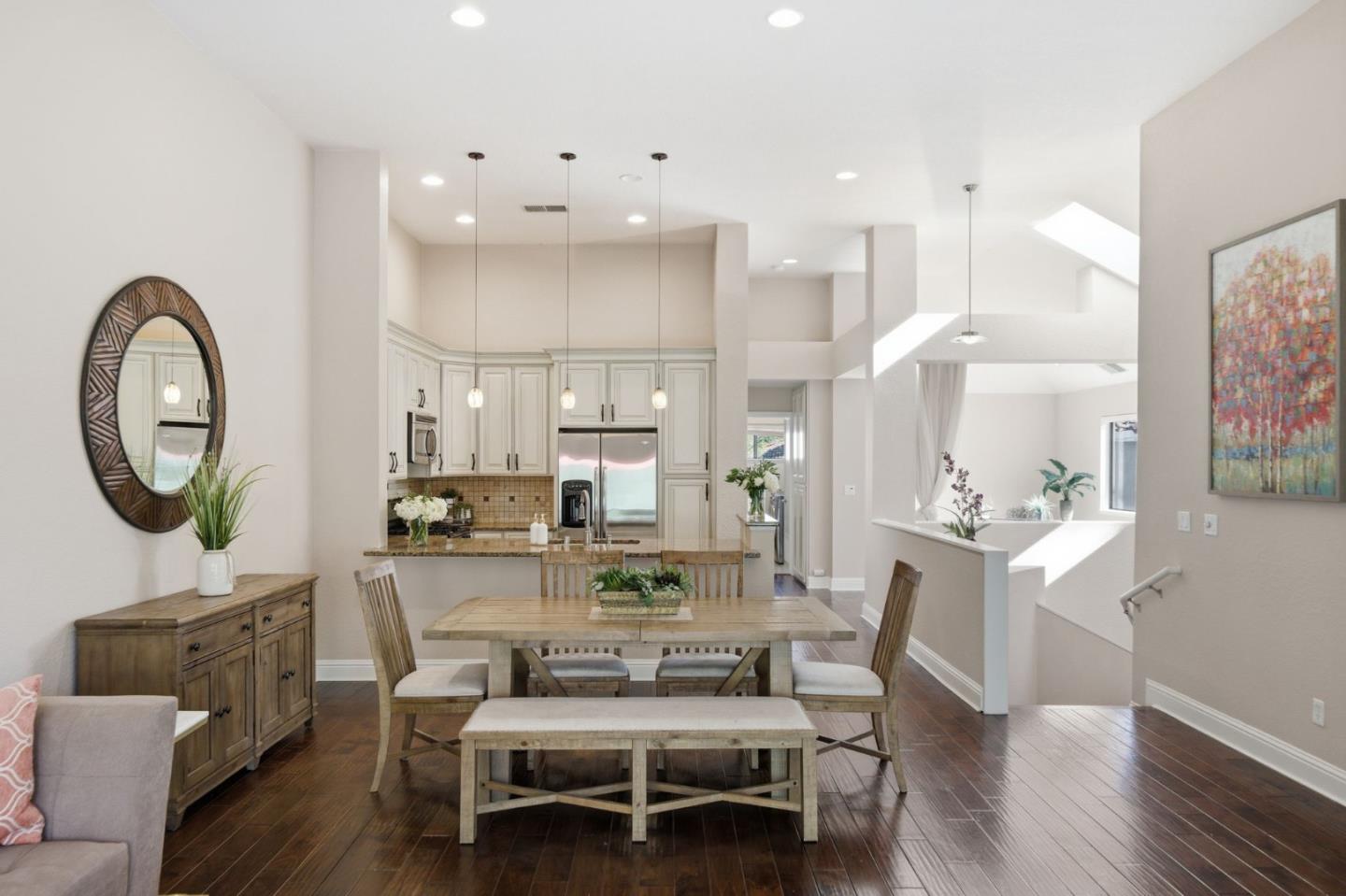 3030 Lakemont Drive 3