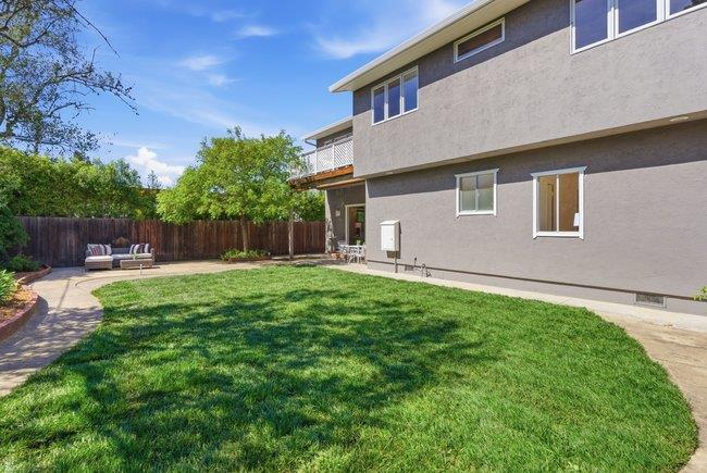 1244 Dewey Street