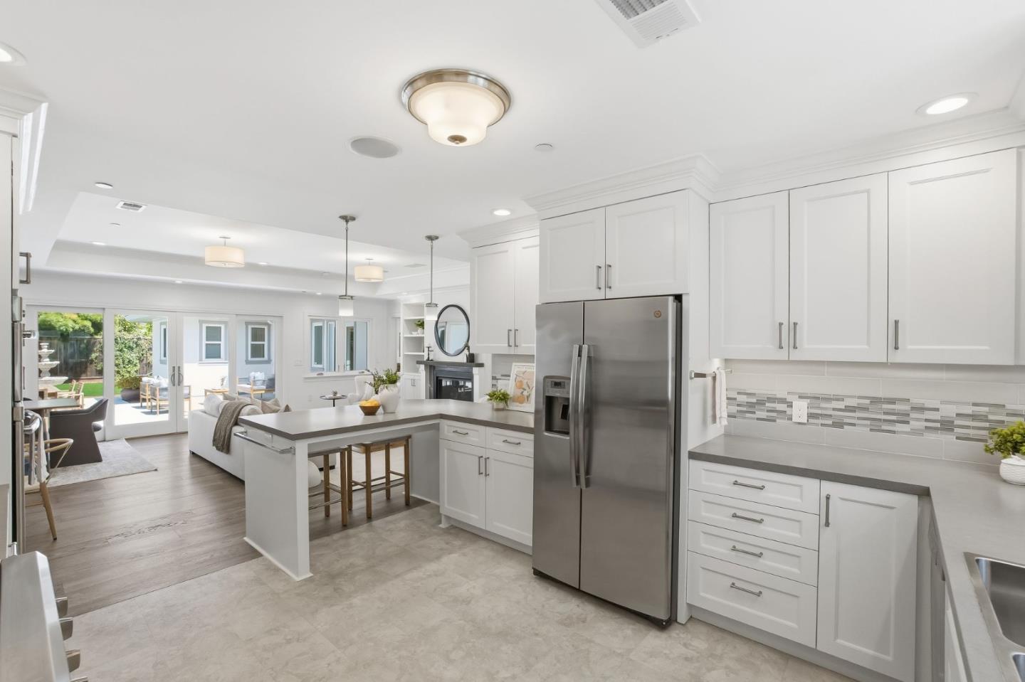 862 Blandford Boulevard