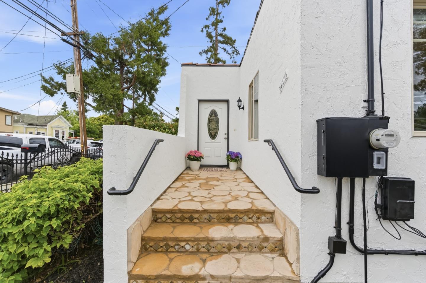 412 Stambaugh Street