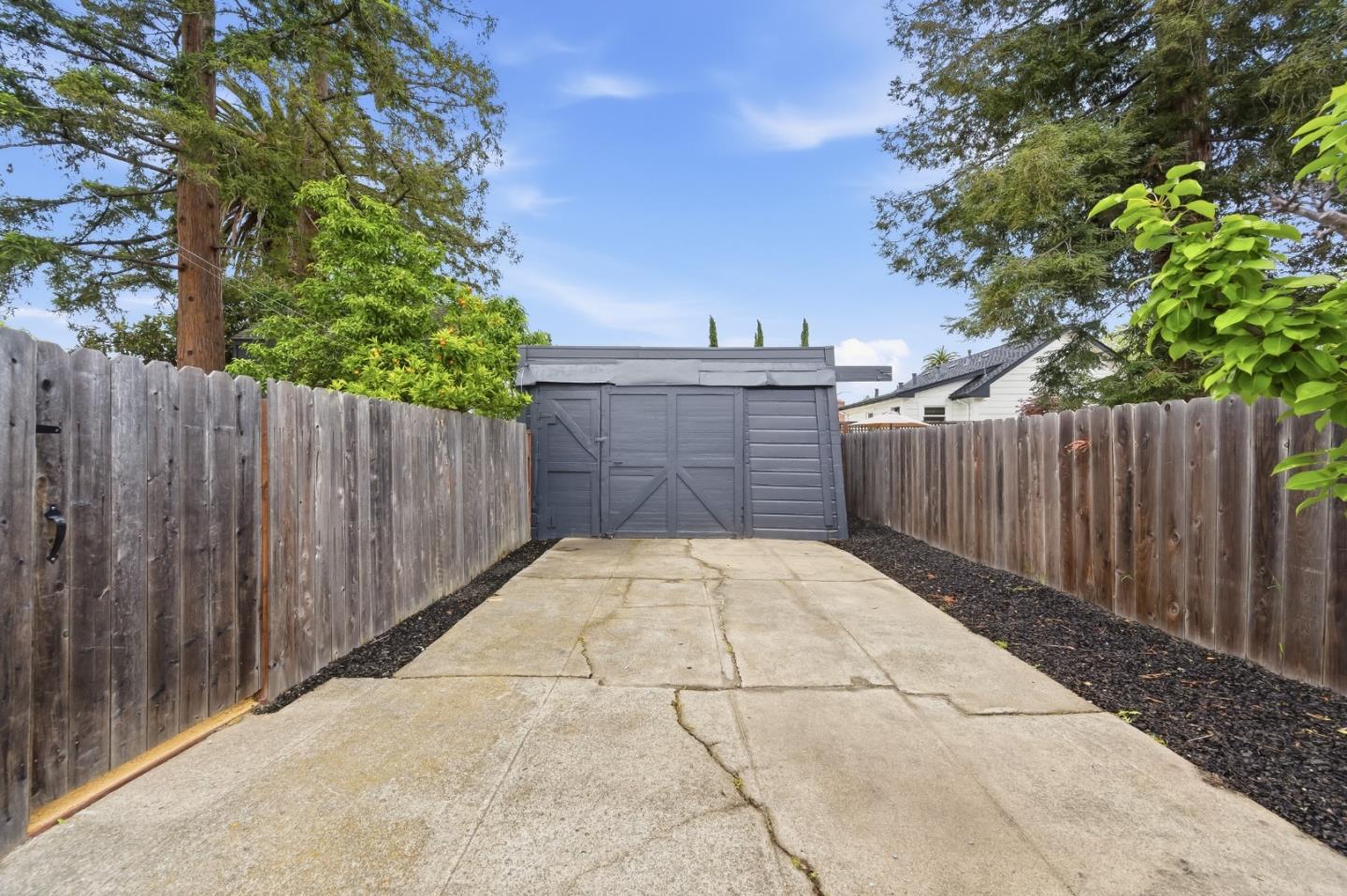 412 Stambaugh Street