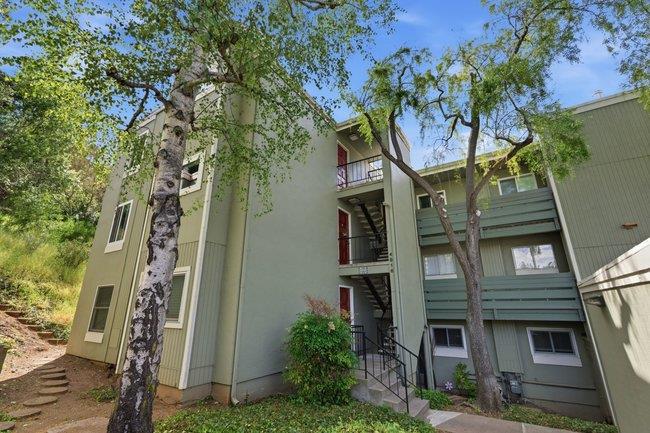 4016 Farm Hill Boulevard 308