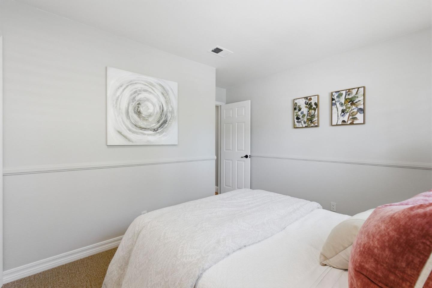 7516 Shady Hollow Drive