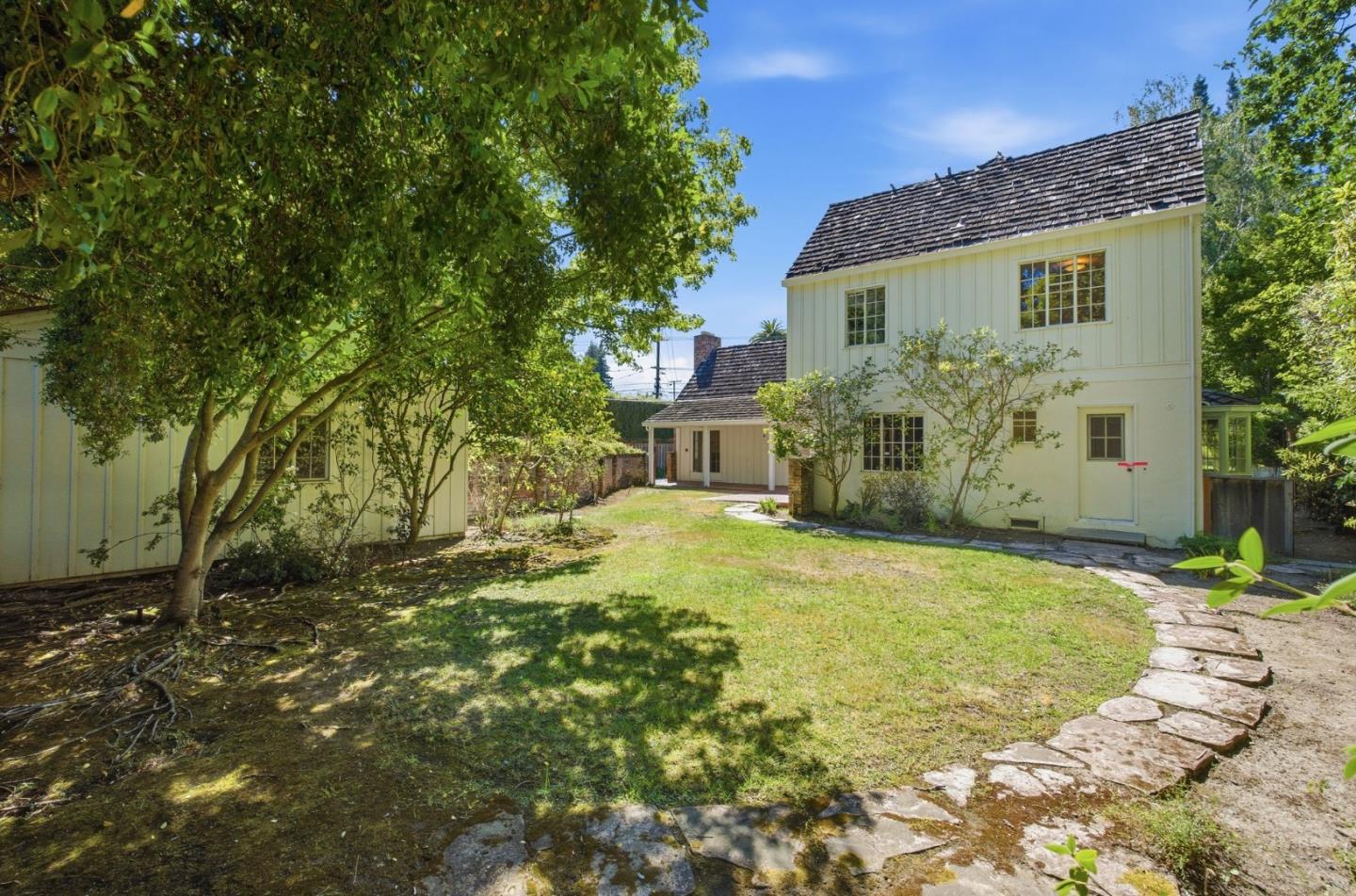 765 Edgewood Road