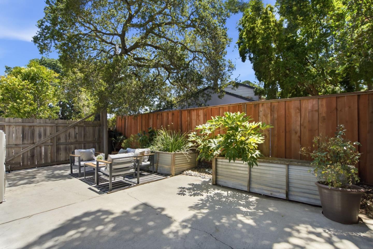 2101 Brittan Avenue