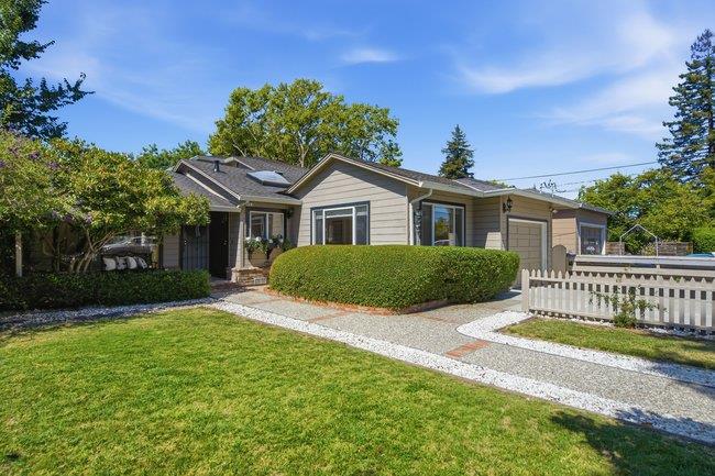 312 E Oakwood BLVD