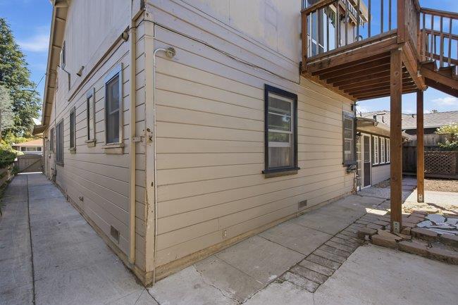 312 E Oakwood BLVD
