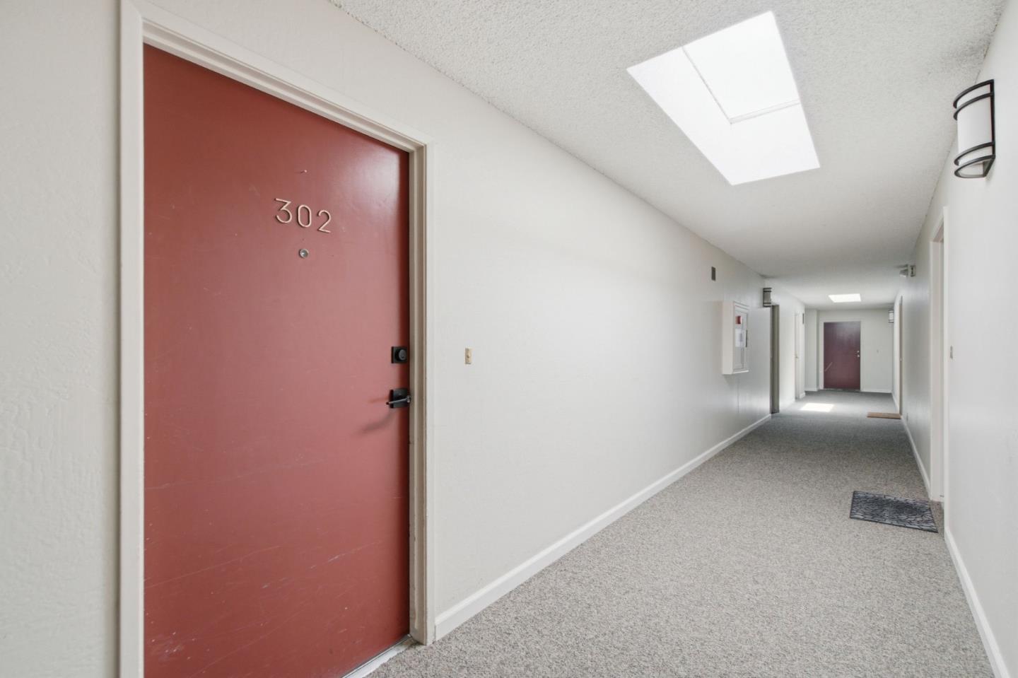 1458 Hudson ST 302