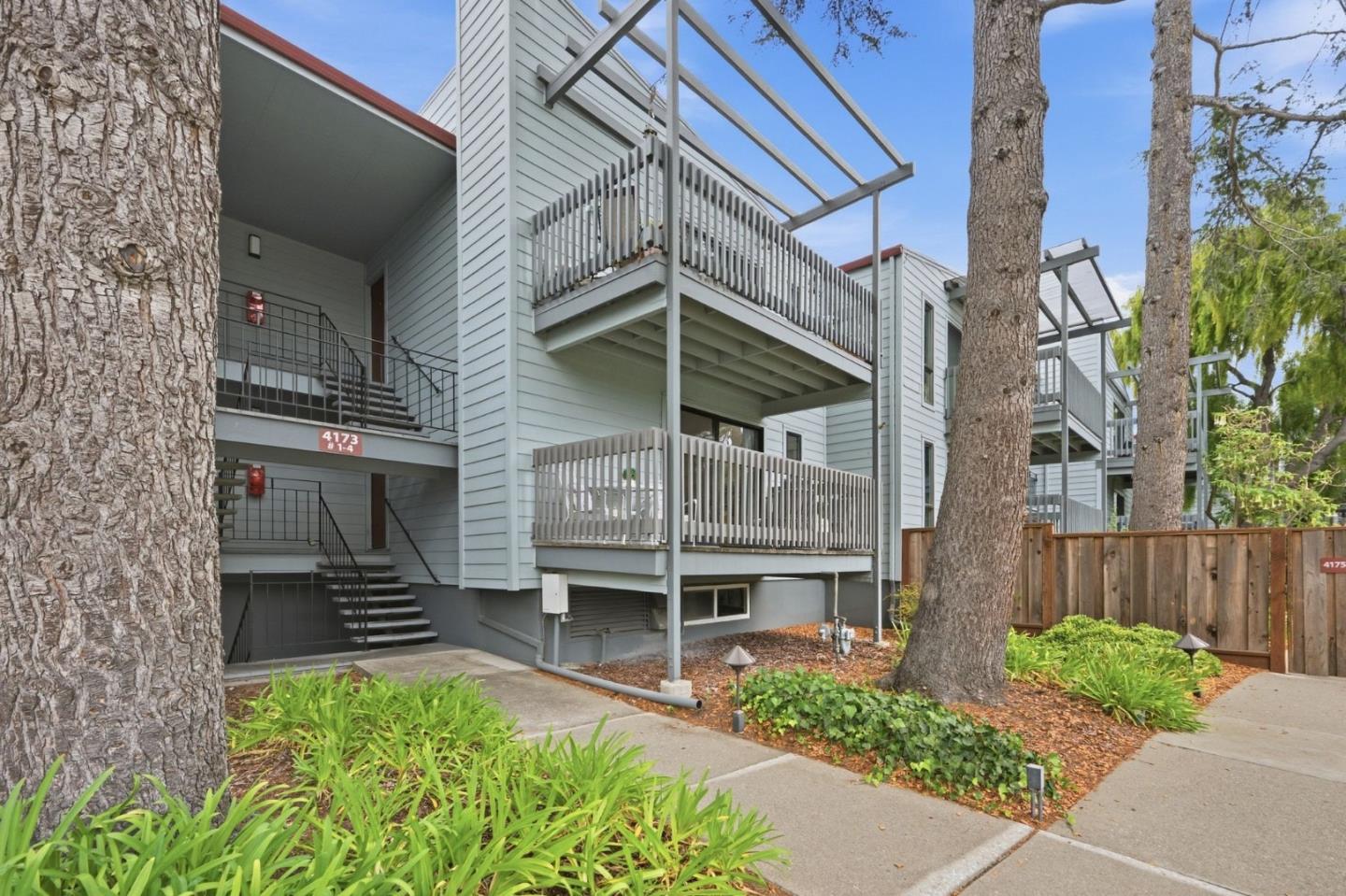 George AVE Unit: 1
